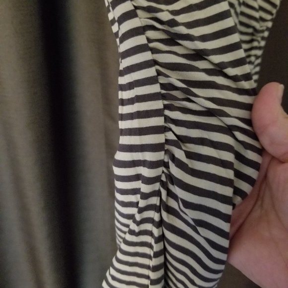 Boob brand maternity t-shirt size M - Picture 2 of 3